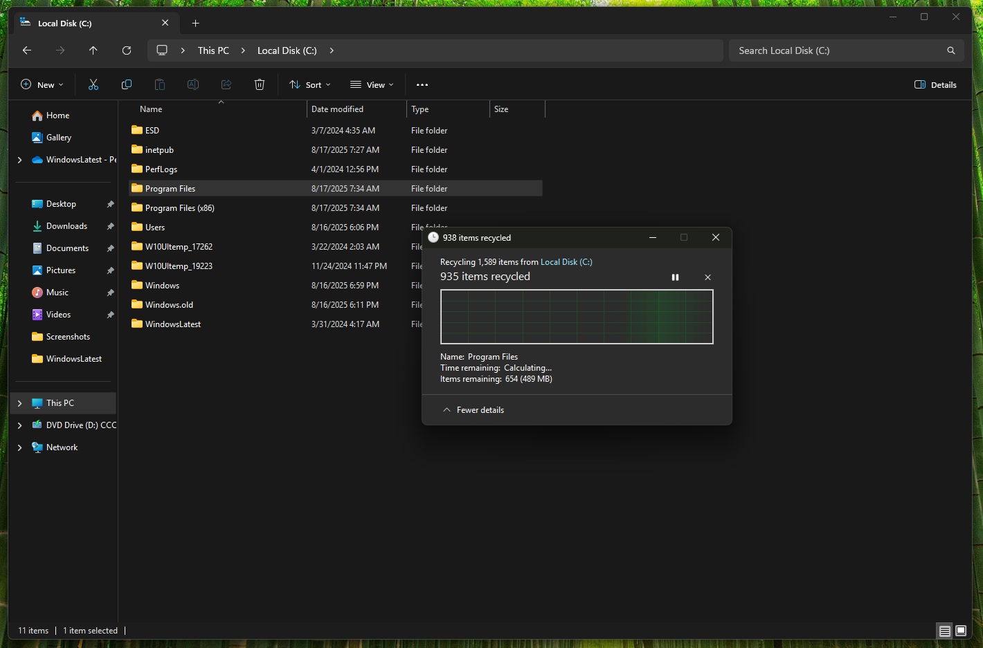 /de/images/File-Explorer-dark-mode-for-deleting-files.jpg