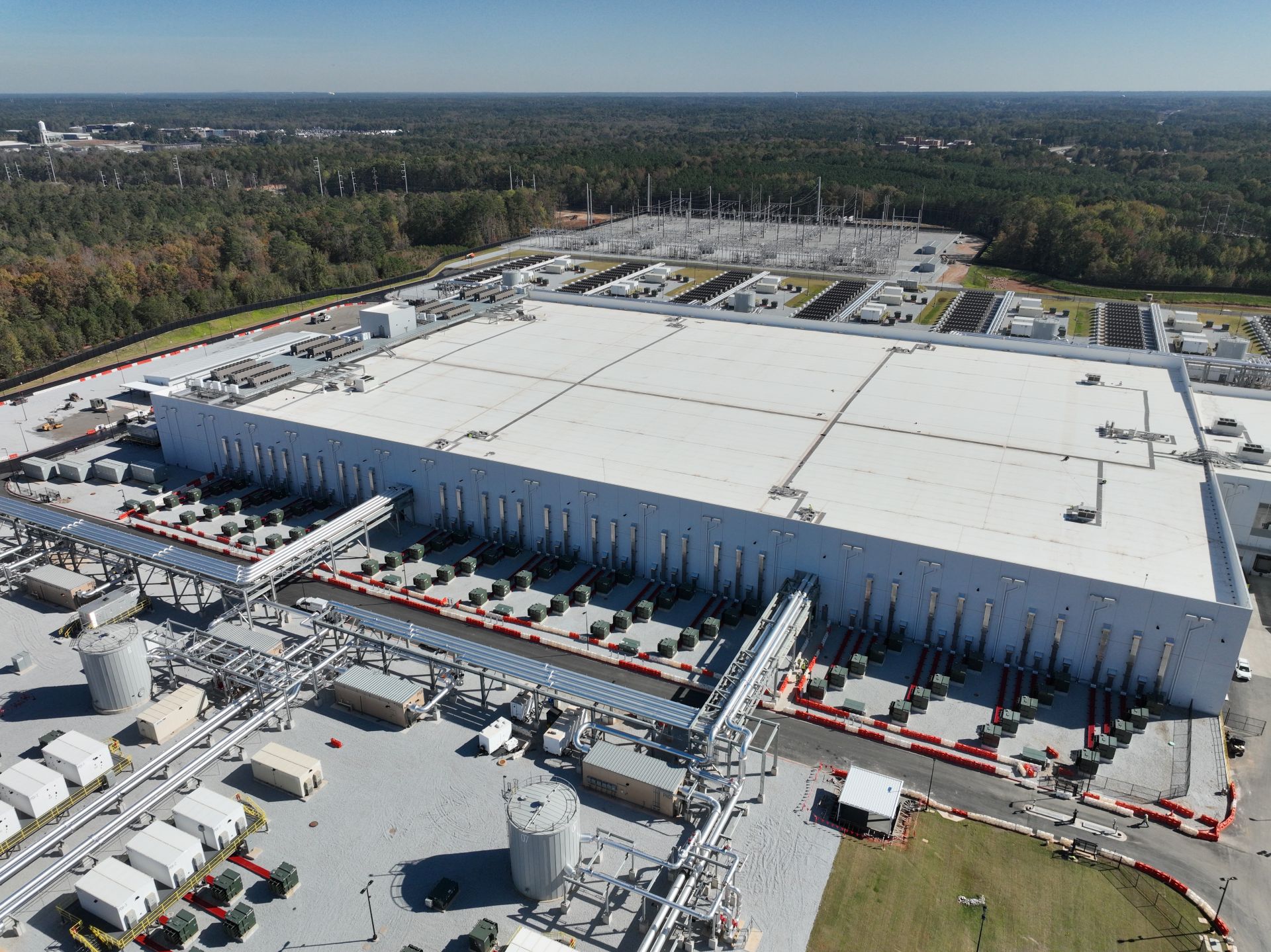 /de/images/OMB-Datacenter-11_11-Hero.jpg