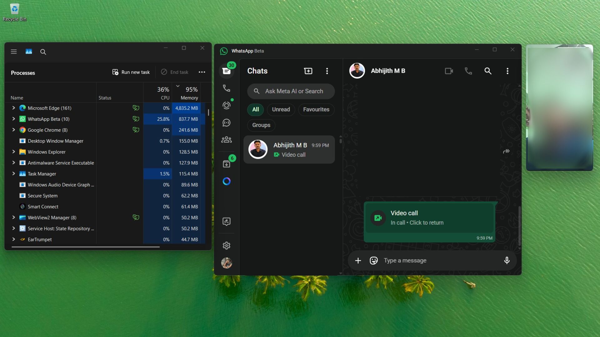 /de/images/Video-calls-in-Chromium-based-WhatsApp-uses-almost-900MB-RAM.jpg