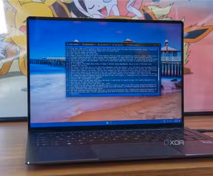 /de/images/laptop-running-windows-terminal.jpg
