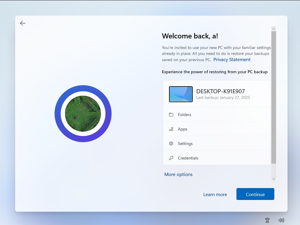 /de/images/restoring-WIndows-11-24H2-backup-on-23h2.jpg