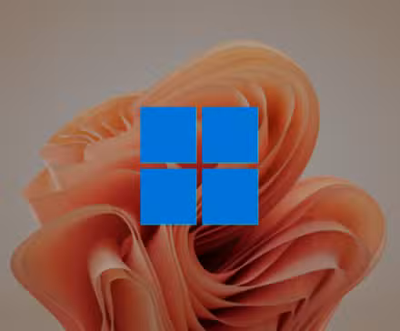 /de/images/windows-11-logo-over-bloom-wallpaper-sandstone.jpg