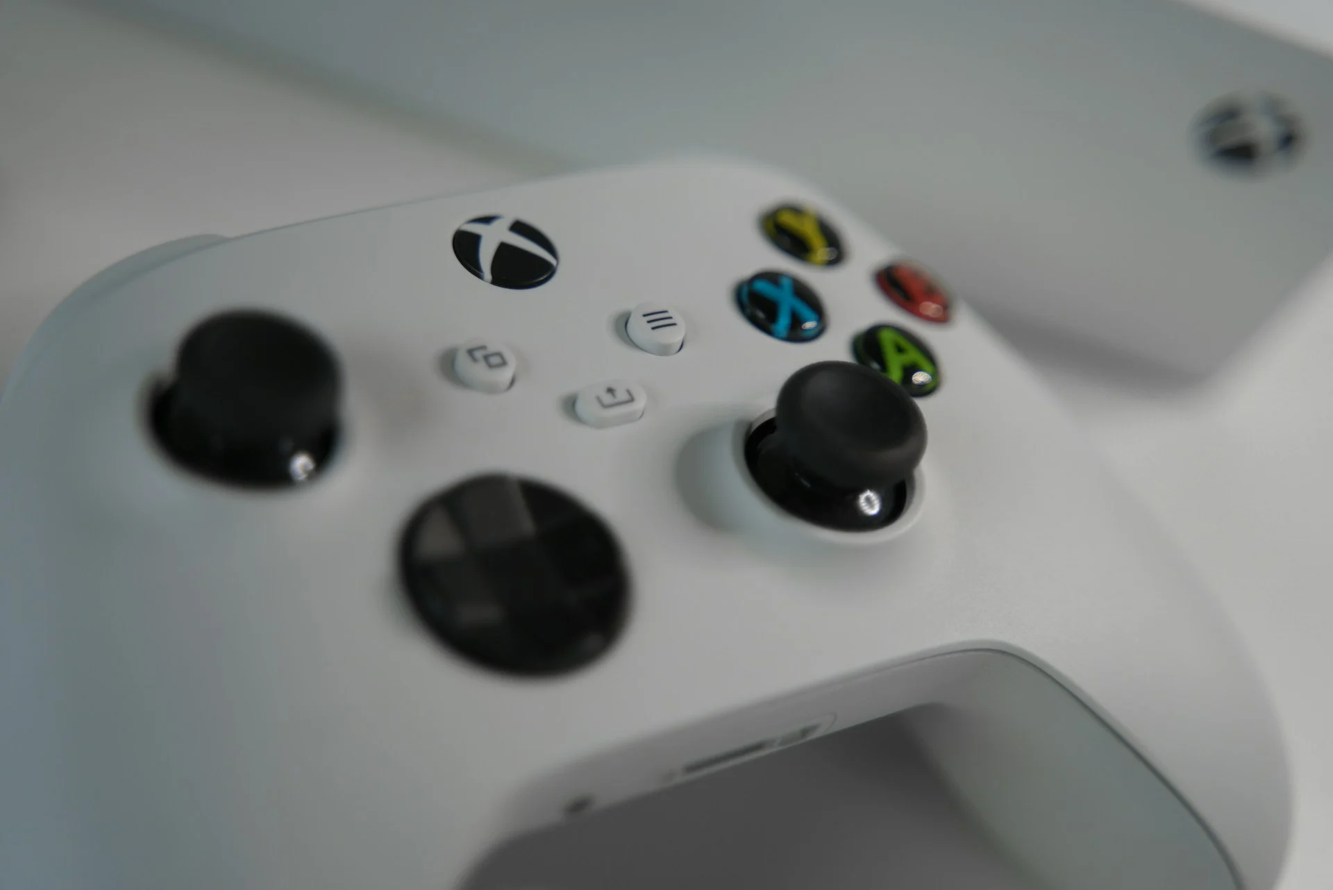 /de/images/xbox-sales-drop.jpg