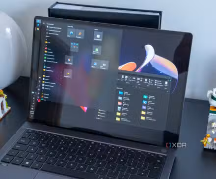 /fr/images/windows-11-laptop-with-explorerpatcher.jpg