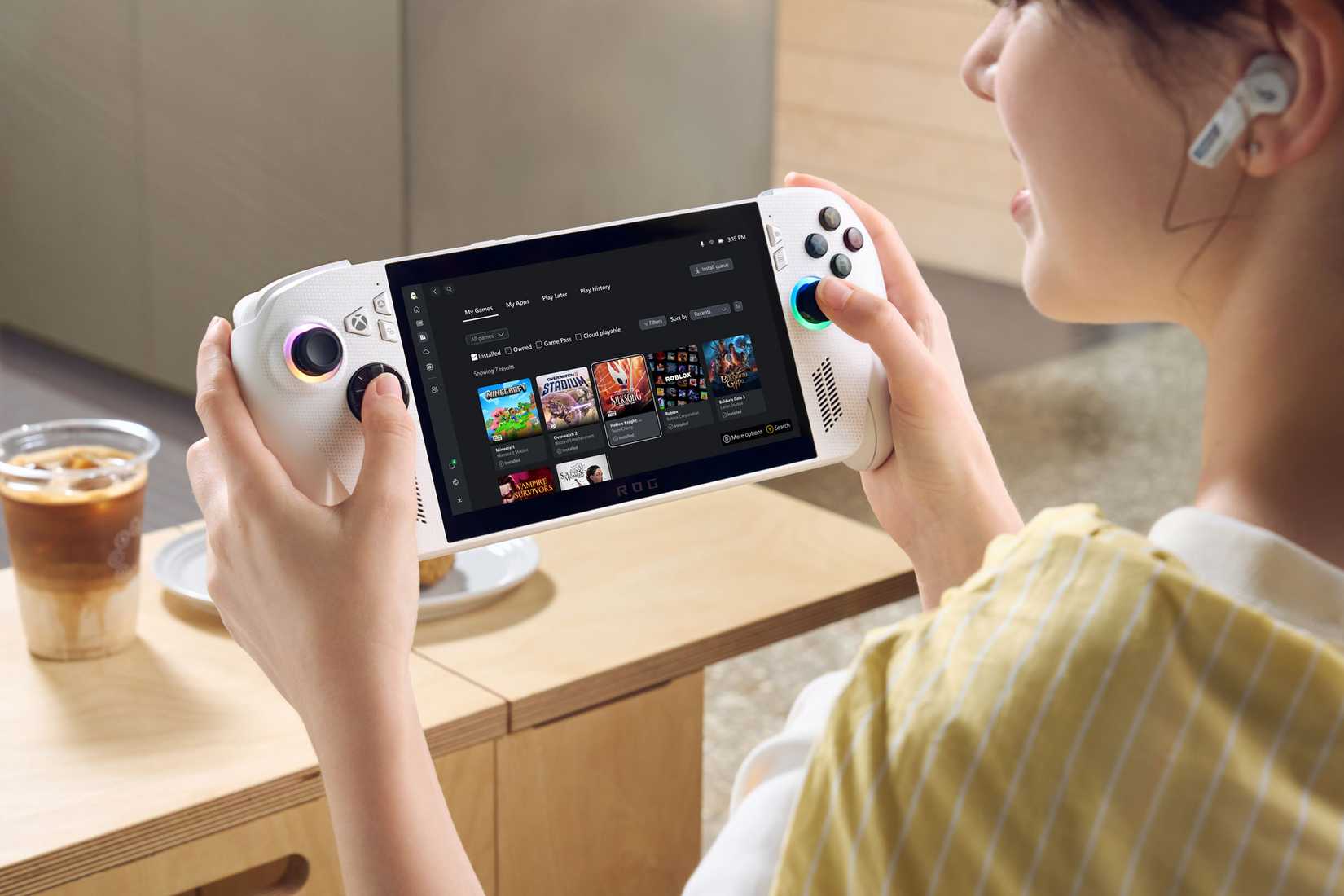 /fr/images/xbox-rog-ally-promo-image.jpg