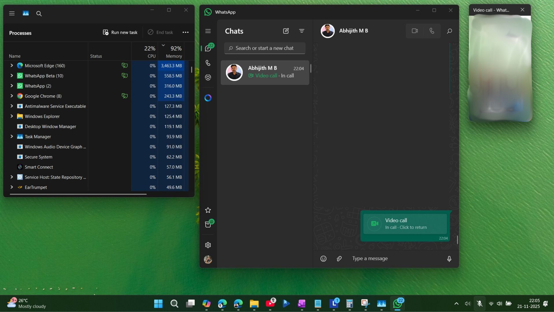 /images/Video-call-in-UWP-WhatsApp-uses-only-300MB-RAM.jpg