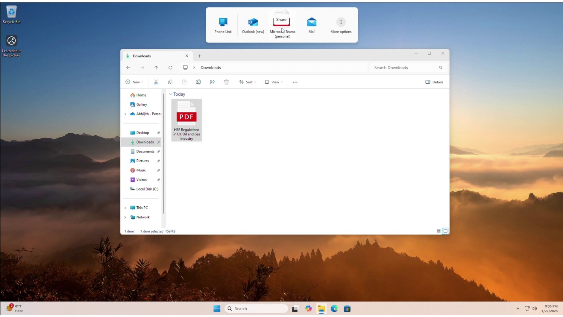 /images/Windows-11-New-Drag-Tray-to-Share-Files.jpg
