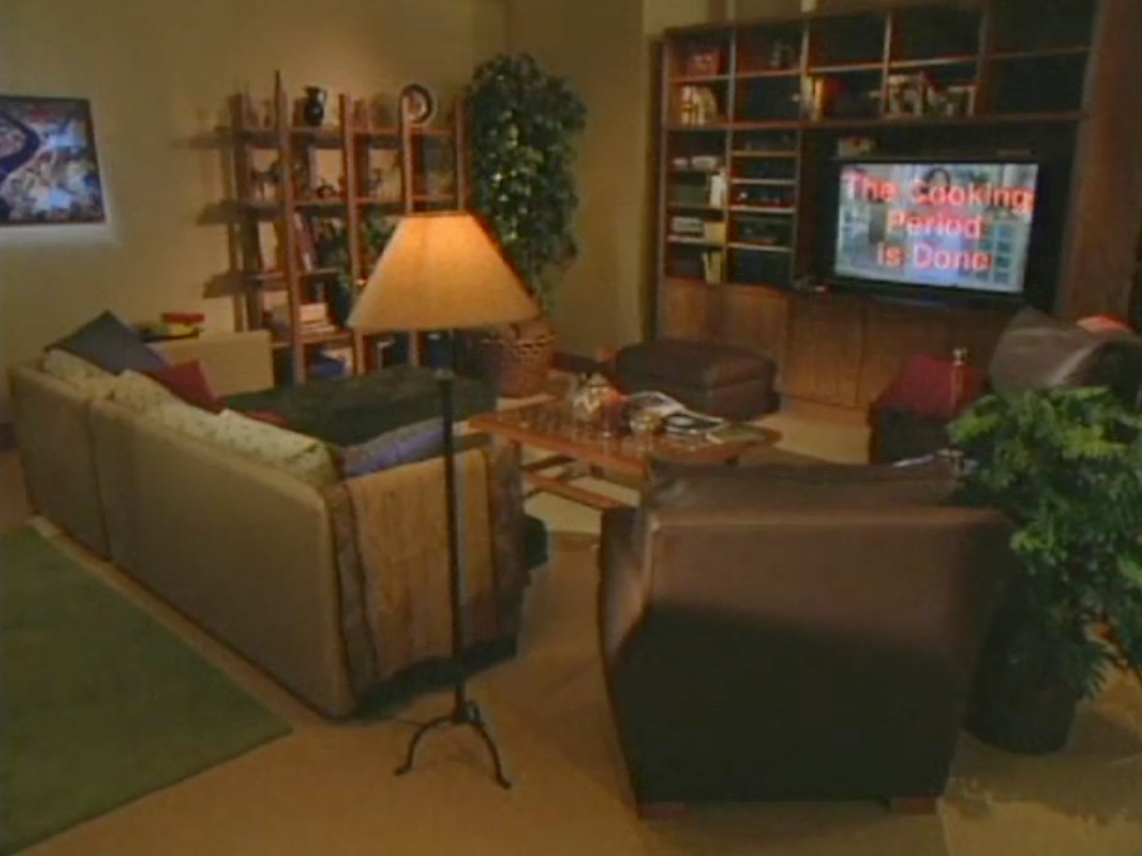 /images/a-notification-on-a-tv-from-a-connected-stove.png