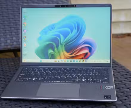 /images/dell-inspiron-14-snapdragon-2.jpg