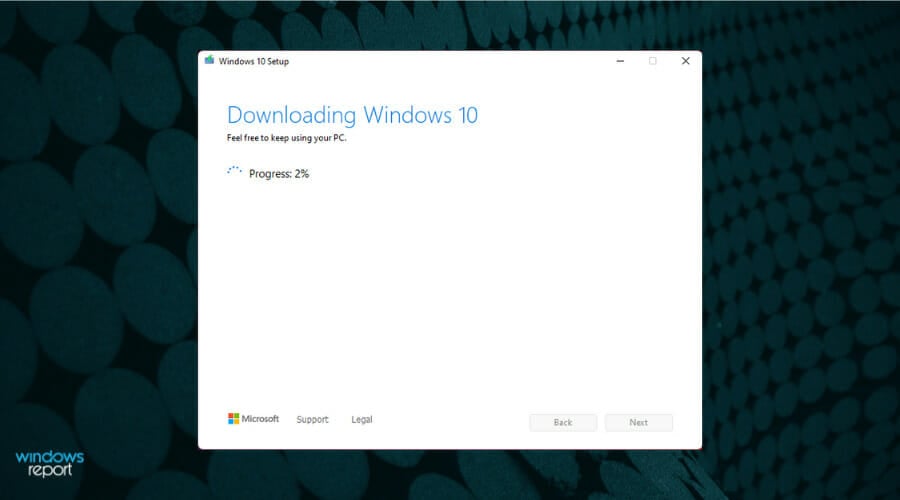 /images/downloading-windows-10-bg.jpg