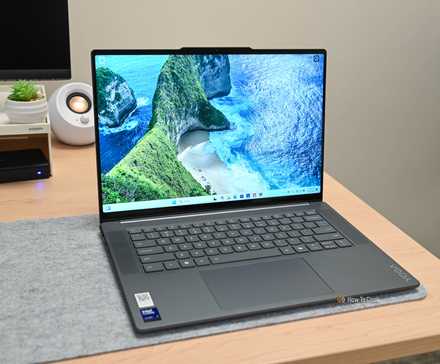 /images/home-screen-on-the-lenovo-yoga-slim-7i-aura-edition_54040816145_o.jpg