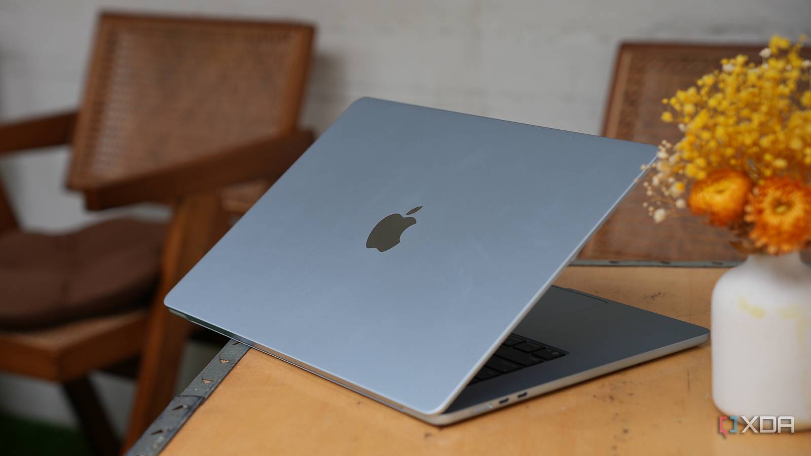 /images/macbook-air-m4-2025-xda-review09075.jpg