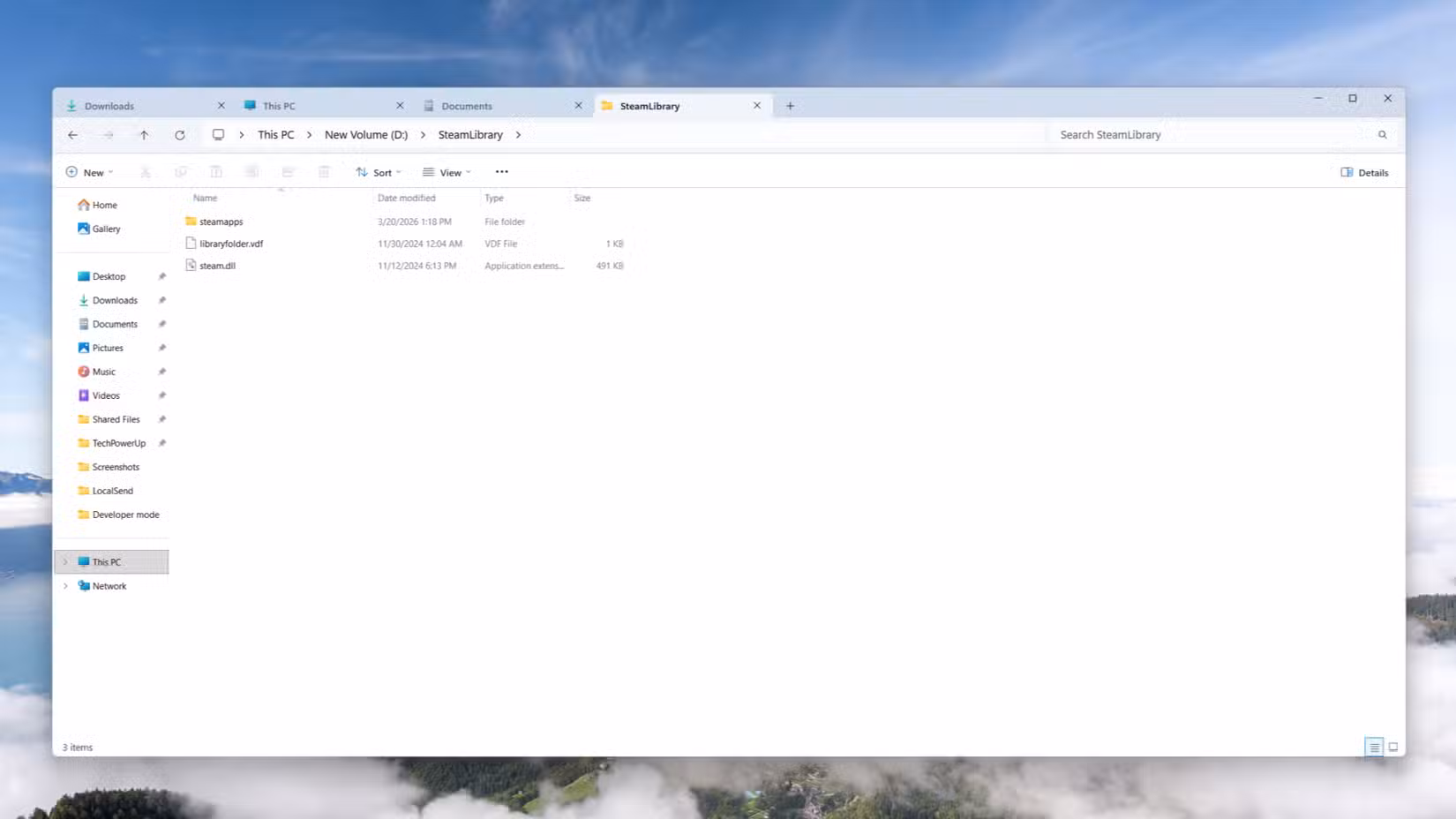 /images/mutliple-tabs-opened-in-the-windows-file-explorer.png