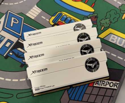 /images/teamgroup-xtreeem-ddr5.JPEG
