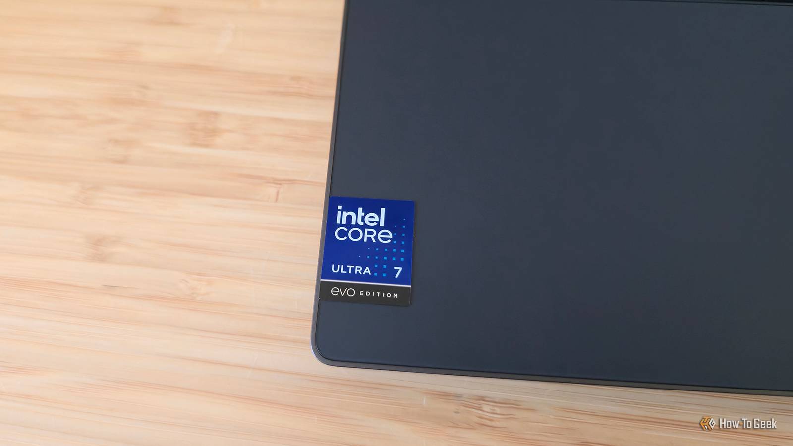 /images/the-intel-core-ultra-7-evo-edition-sticker-on-the-dell-14-premium-da14250-laptop.jpg