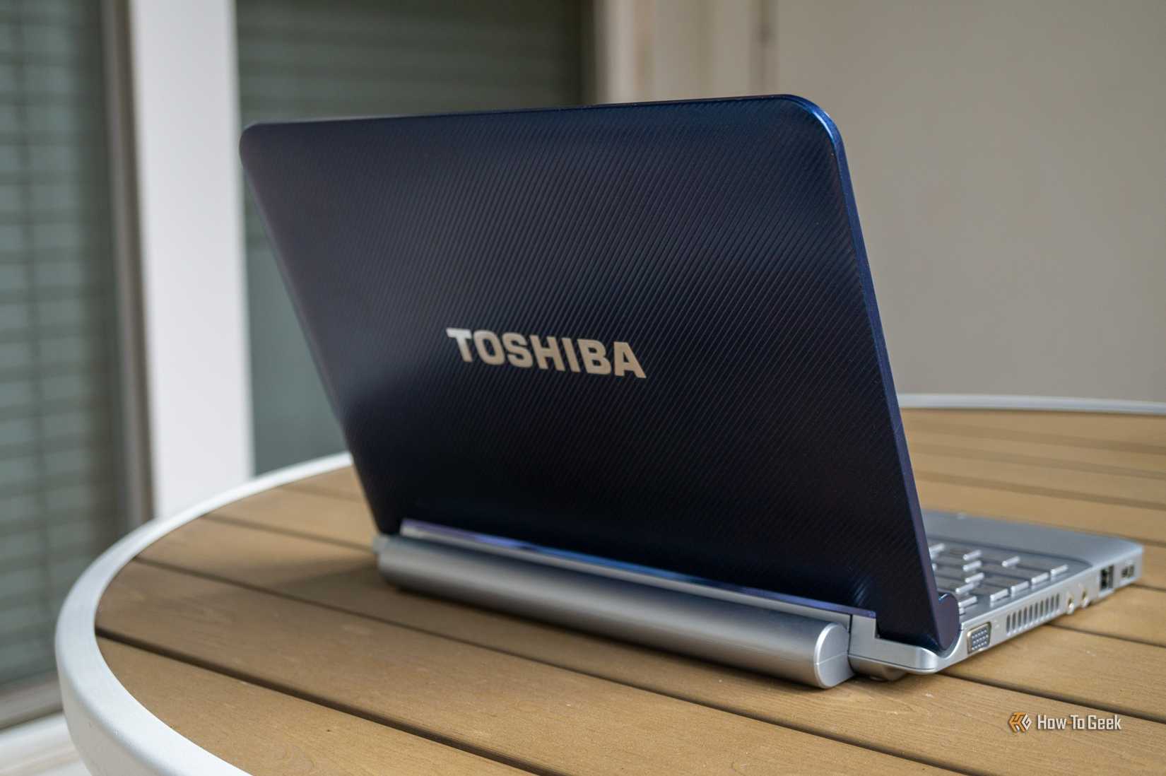 /images/toshiba-netbook-1-1.jpg