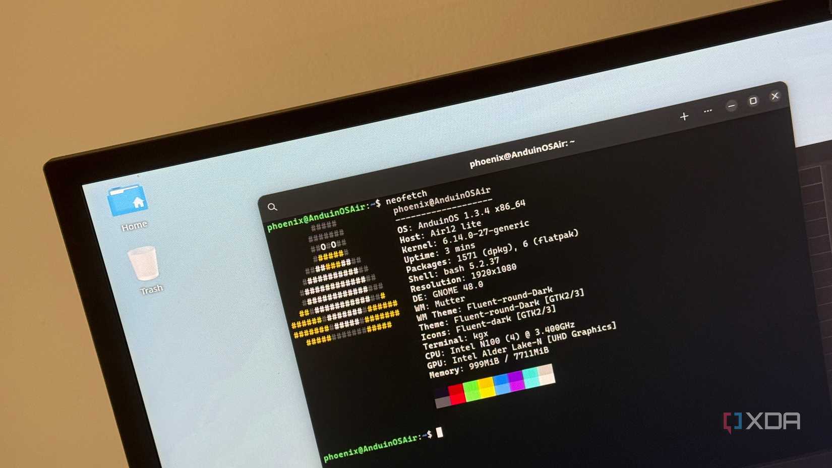 /images/updating-linux-kernel-featured.jpeg