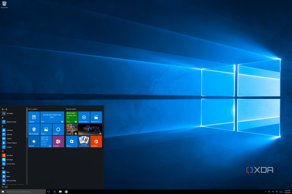 /images/windows-10-1507-start-menu-3.png