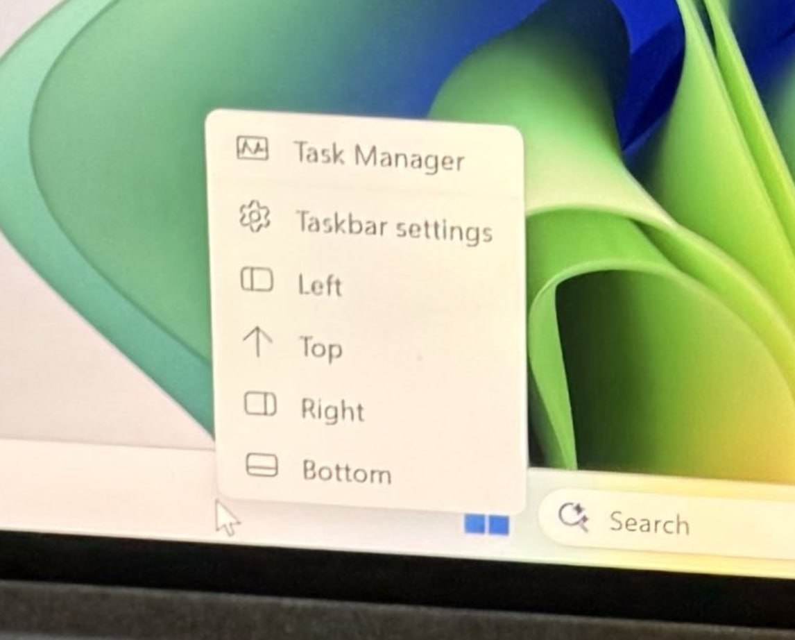 /th/images/Buttons-to-move-taskbar-in-Windows-11.jpg