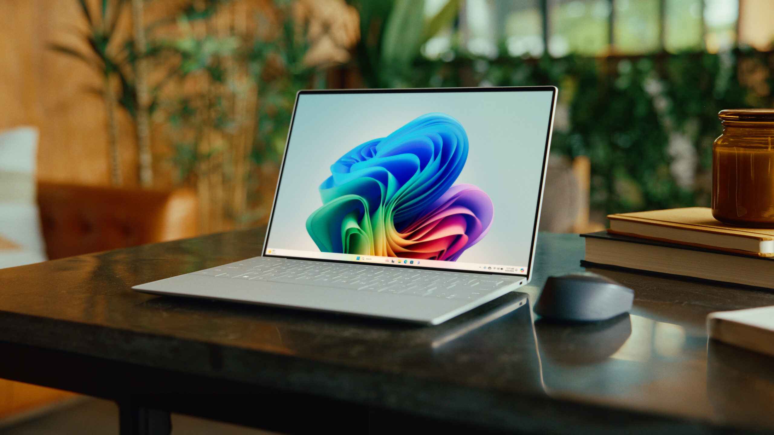 /th/images/Dell-XPS-13-at-a-starting-price-of-around-699-scaled.jpg