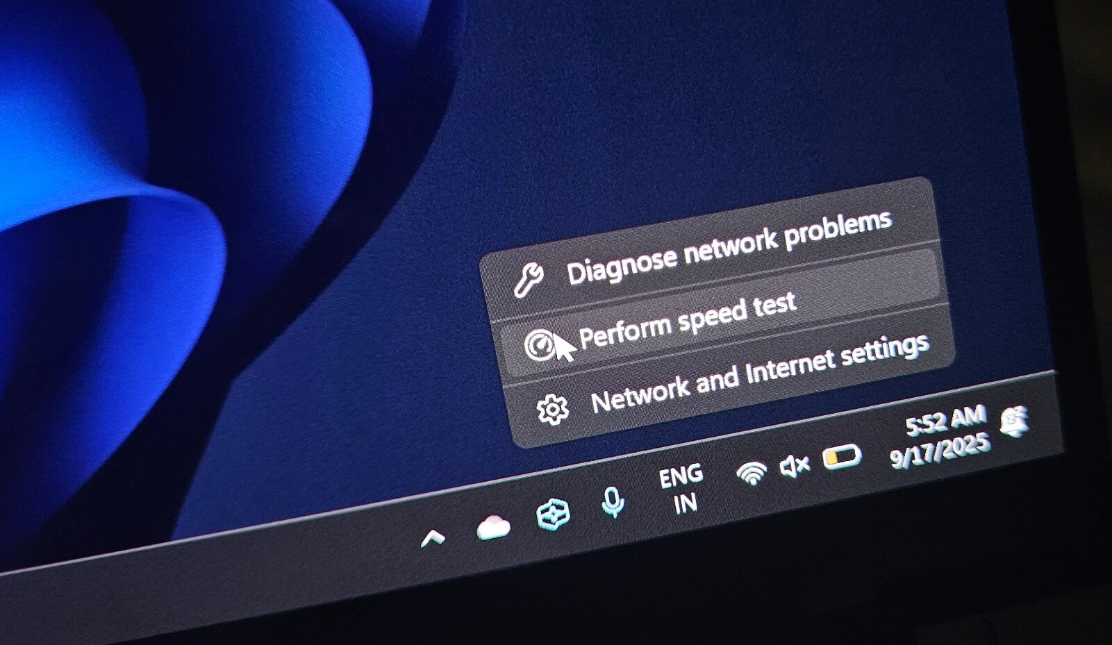 /th/images/Windows-11-KB5077241-internet-speed-test.jpg