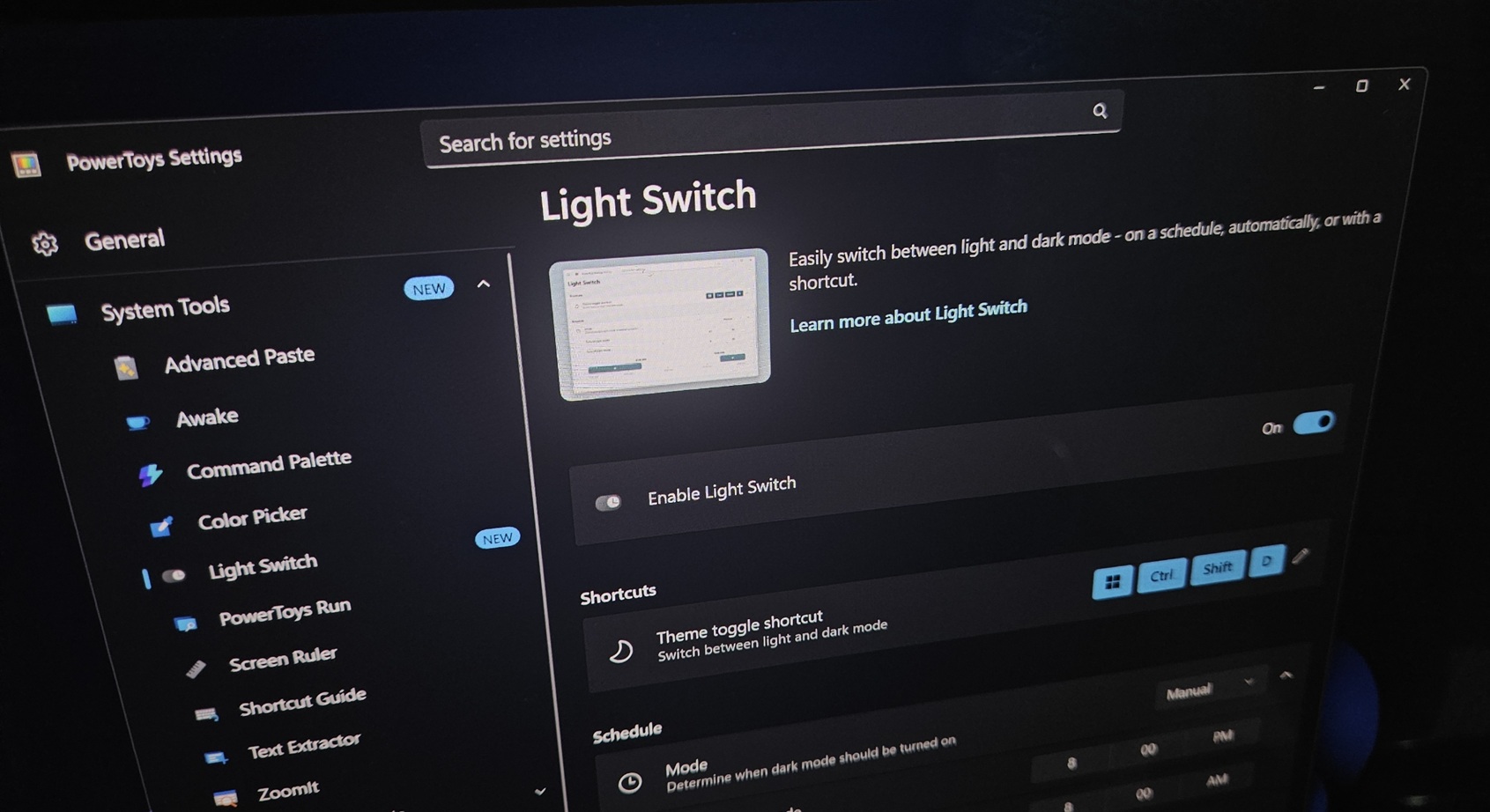 /th/images/Windows-11-PowerToys-changing-theme-automatically.jpg