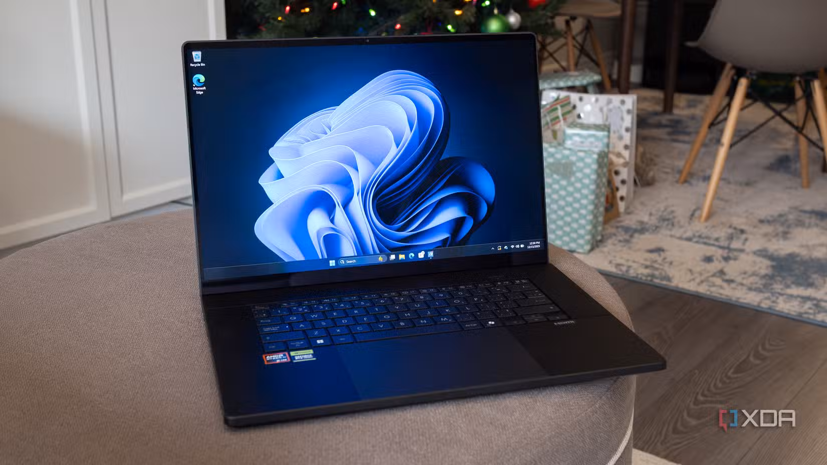 /th/images/asus-proart-p16-asus-lumina-pro.jpg