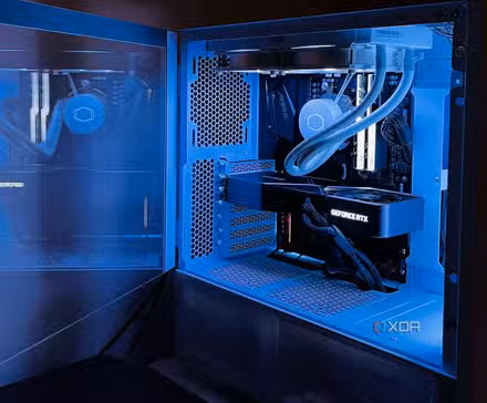/th/images/gaming-pc-rtx-3080-and-ryzen-7-5700x.jpg