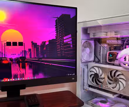 /th/images/gaming-pc-setup-with-monitor-and-cabinet-nzxt-h9-flow.jpg
