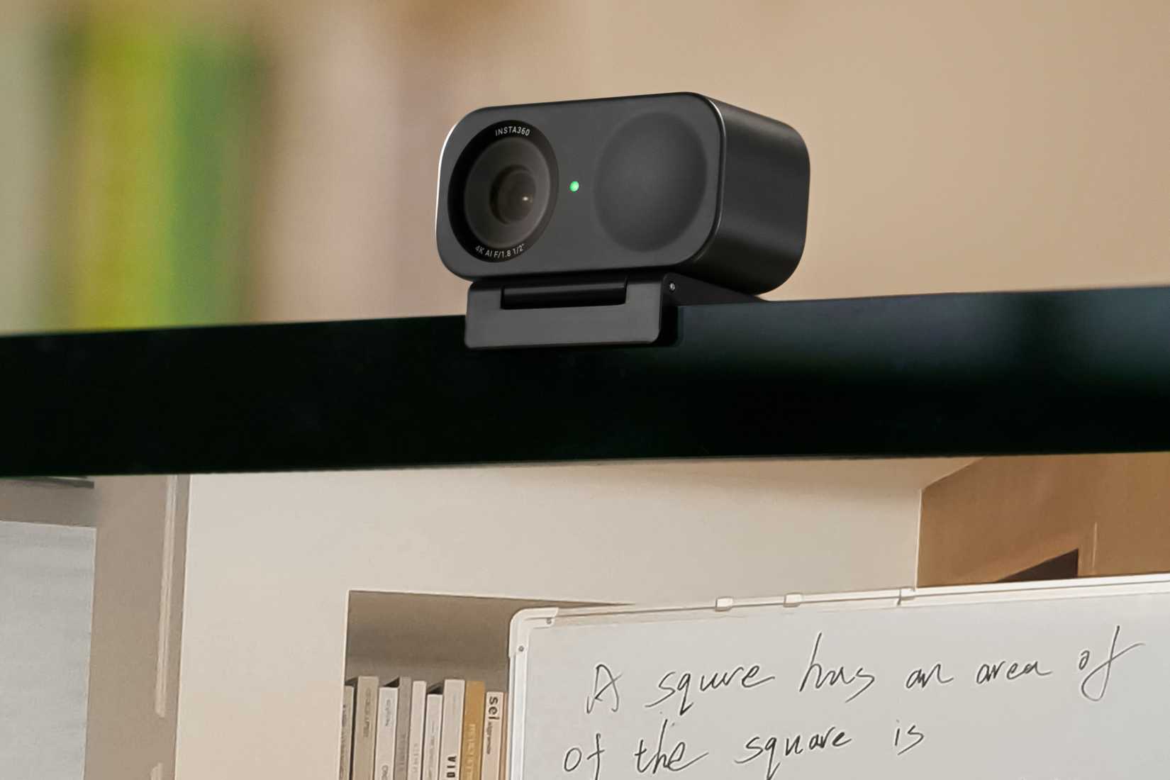 /th/images/insta360-link-2-series-webcams-featured.jpg