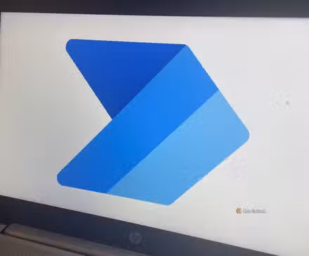 /th/images/laptop-power-automate-logo.jpg