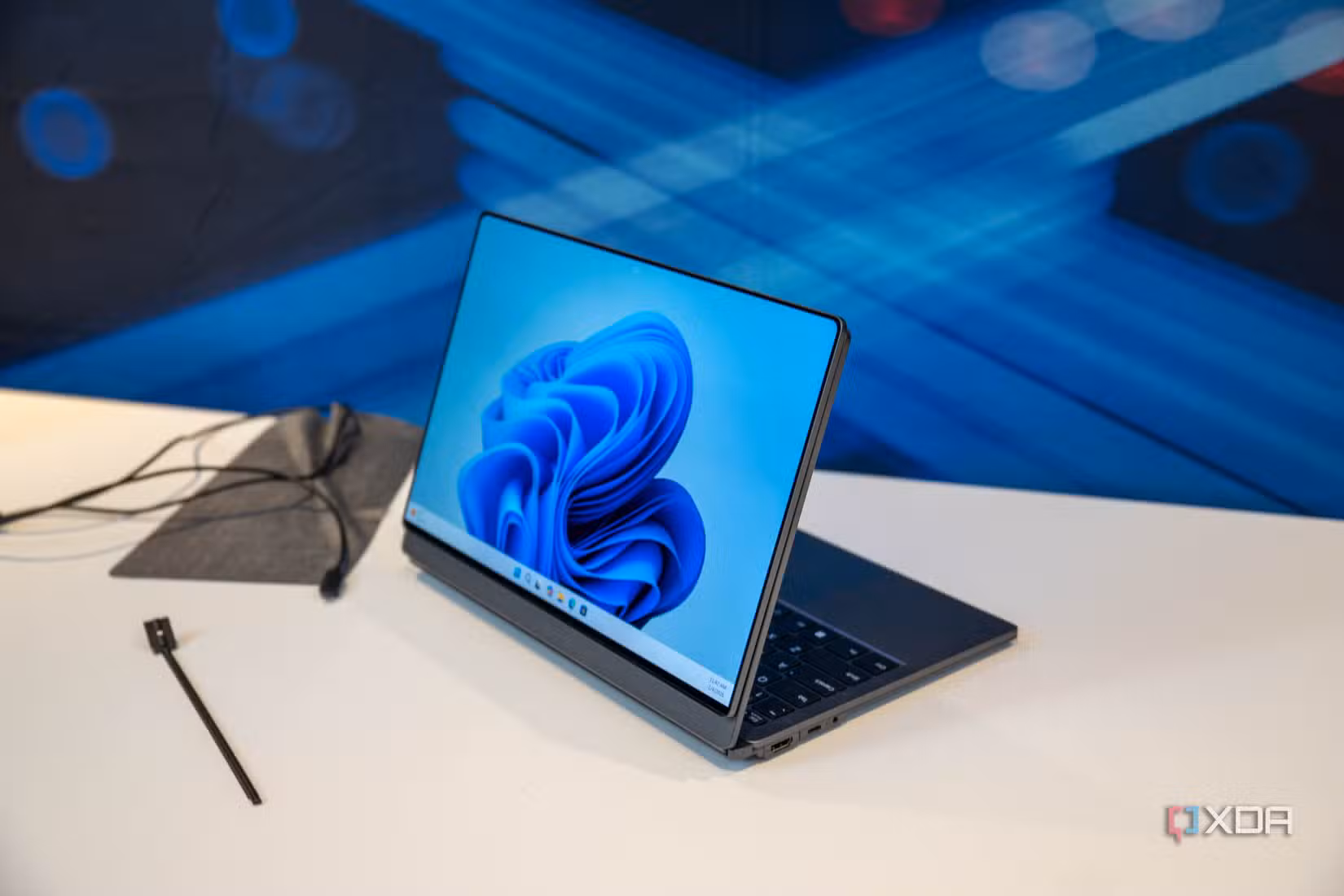 /th/images/lenovo-thinkpad-t14s-2-in-1-2.jpg