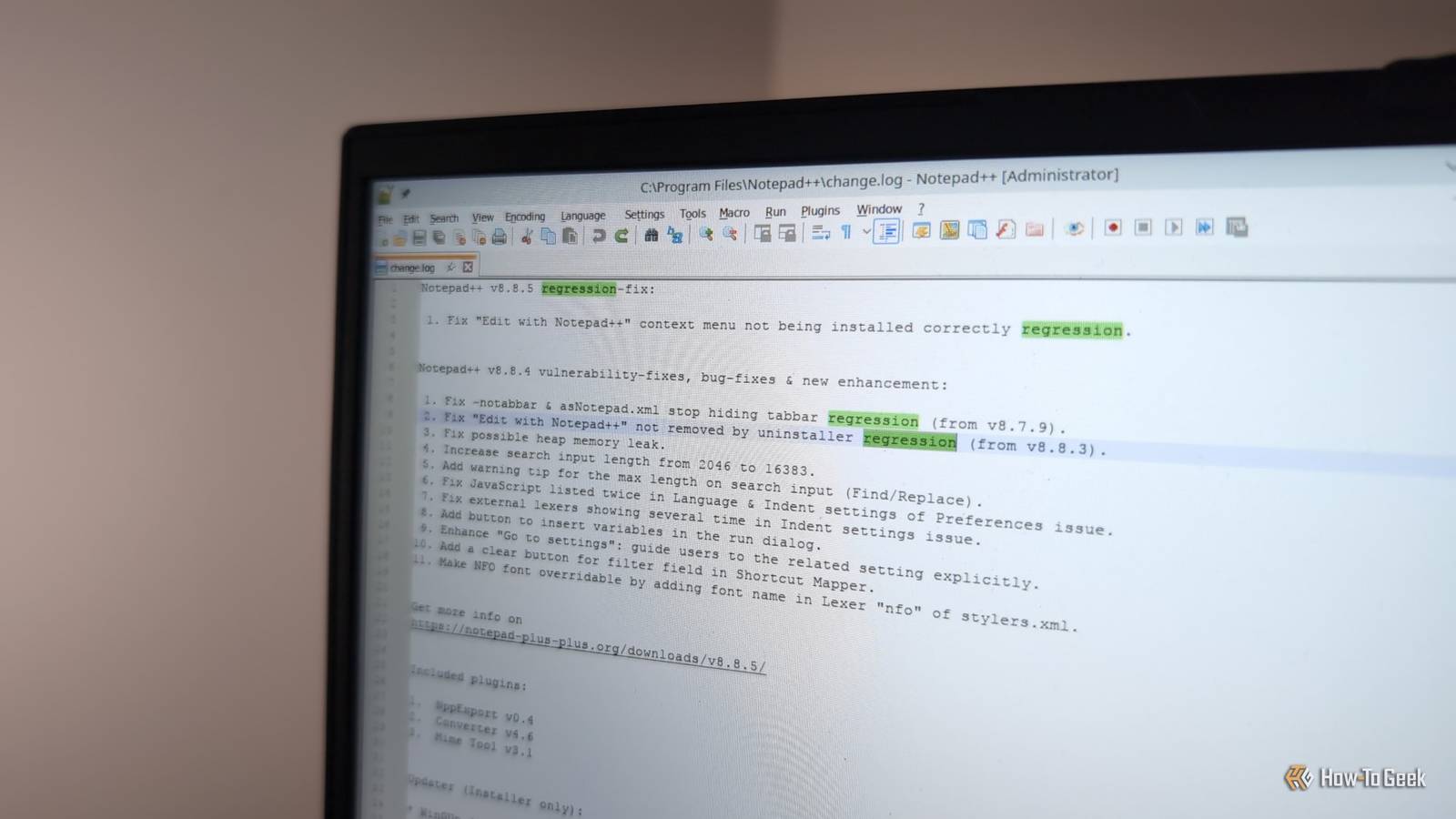 /th/images/notepad-open-on-a-computer-screen-with-changelog-file-open.jpg