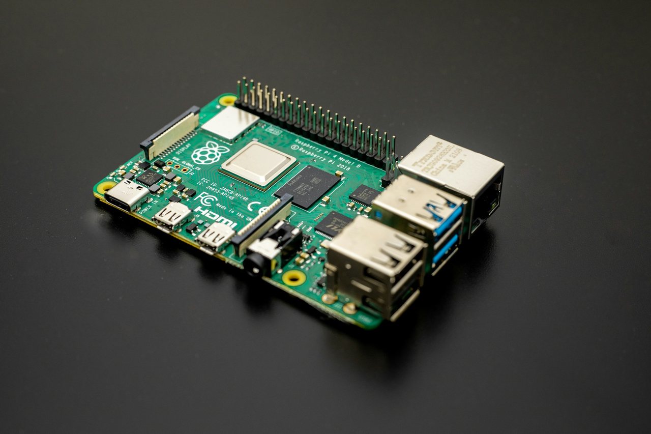 /th/images/raspberry-pi-price-increase.jpg