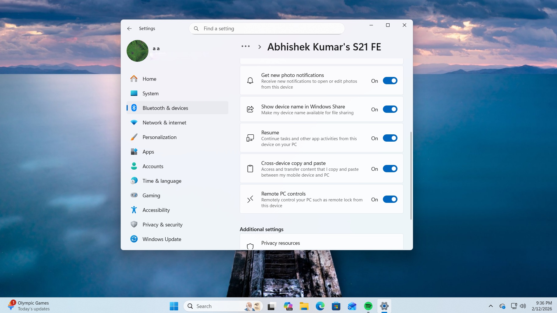 /th/images/resume-feature-enable-windows-11.jpg