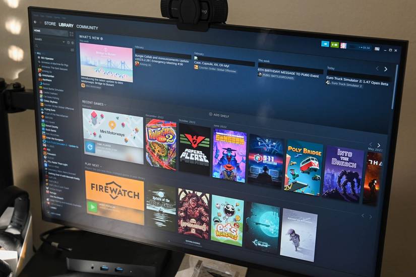 /th/images/steam-library-on-a-monitor.jpg